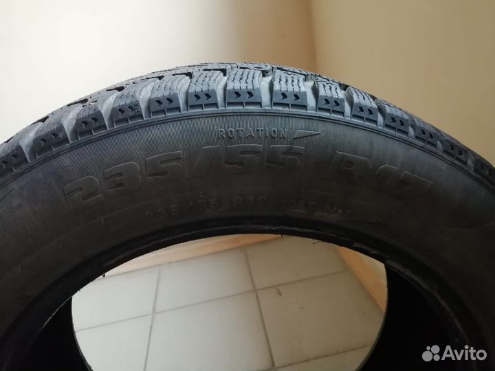Pirelli Formula Ice 235/55 R17