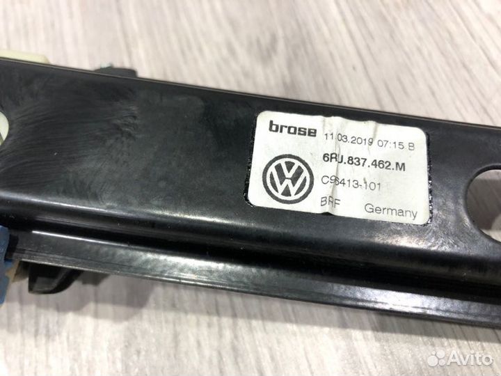 Стеклоподъемник передний правый Volkswagen Polo 5