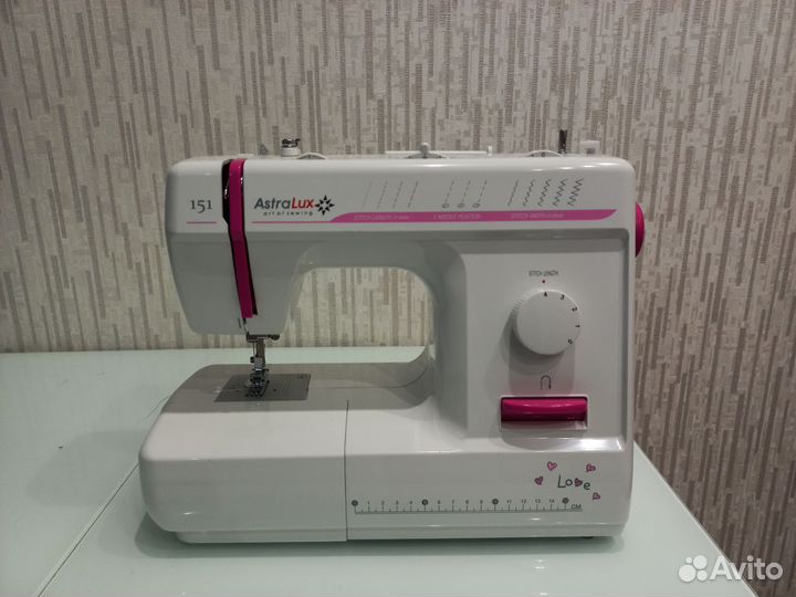 Швейная машина