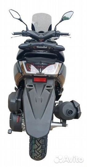 Скутер Vento MAX 200cc (replica Yamaha tmax)