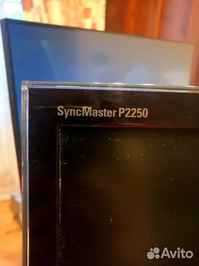 Монитор Samsung syncmaster р2250n