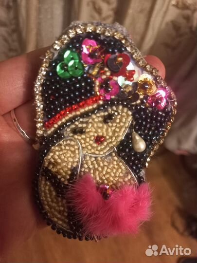 Броши ручной работы
