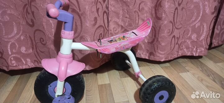 Детский трехколесный велосипед