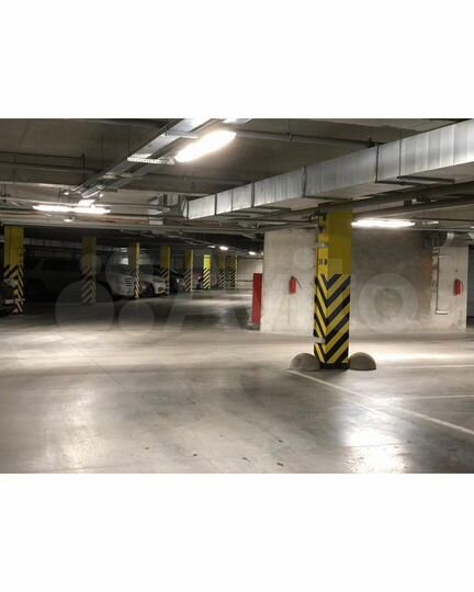 Машиноместо, 14 м²