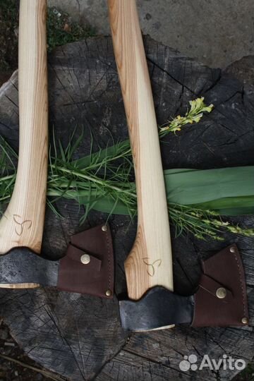 Топор кованый ручной работы