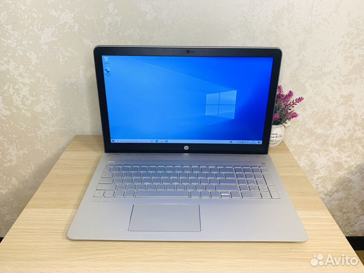 Стильный, свежий, мощный ноутбук (i5/FullHD/6 гб)