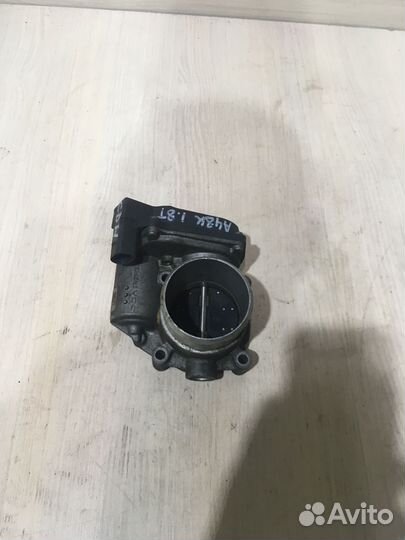 Заслонка дроссельная Ауди А4 Б8