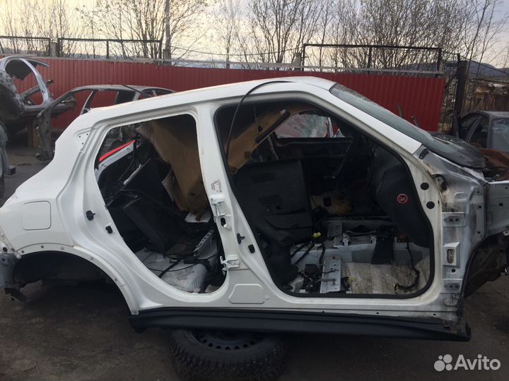 Nissan Juke (F15) 2011