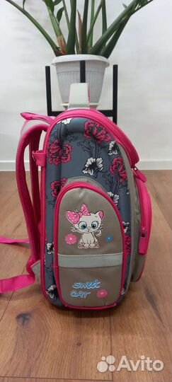 Школьный рюкзак