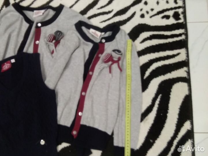 Кофта для девочки школьная