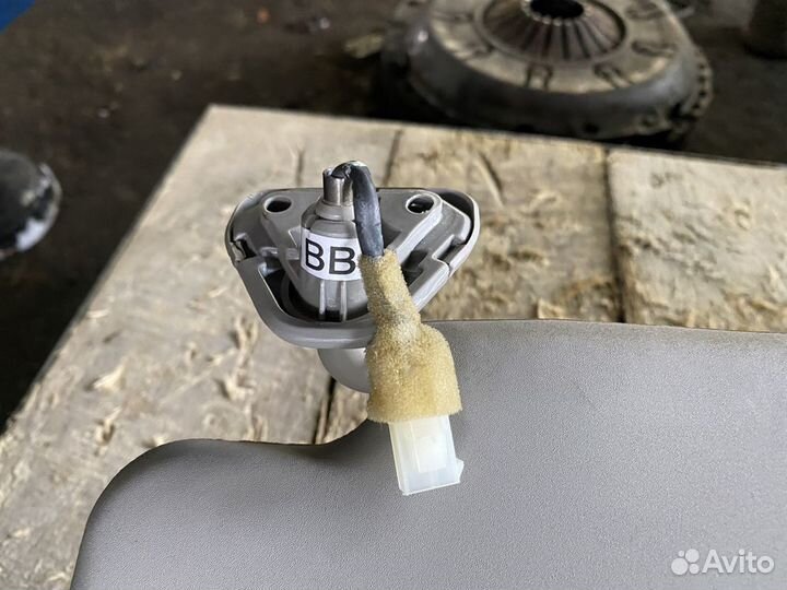 Солнцезащитный козырек правый Nissan X-Trail T31