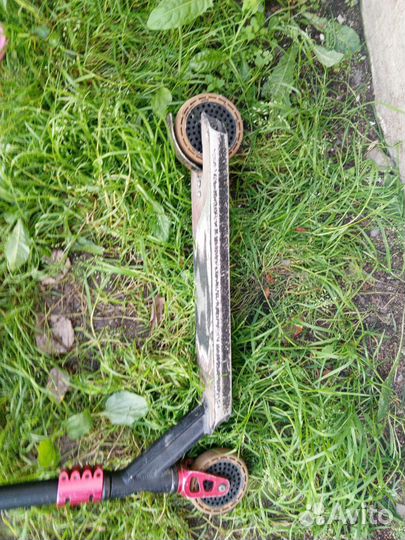 Трюковой самокат стритовый