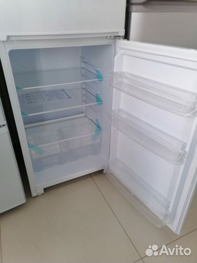 Холодильник Бирюса 153