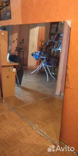 Зеркало, интерьеры, настенные часы