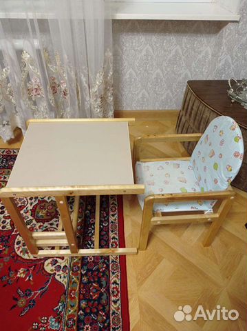 Столик для кормления, натуральное дерево