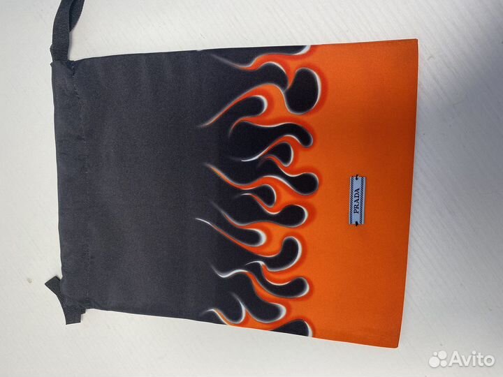 Пыльник Prada оригинал новый