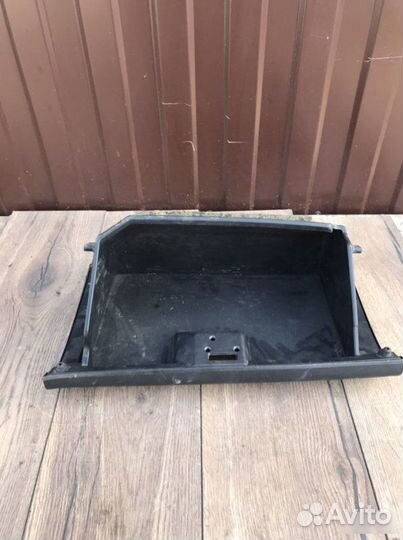 Бардачок Mazda Mazda6 GH 1.8