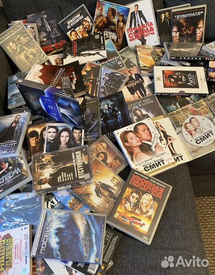 DVD диски с фильмами 40 шт