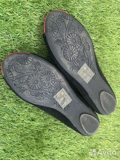 Балетки с сердечками с открытым носом