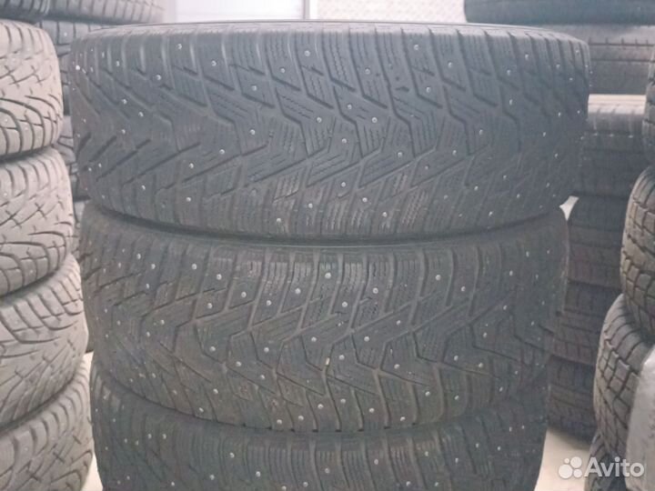 Hankook Winter I'Pike RS2 W429 215/65 R16