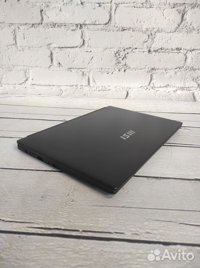 Стильный MSI i7\16gb+SSD