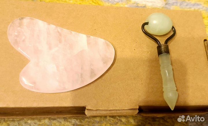 Массажёр-скребок для лица