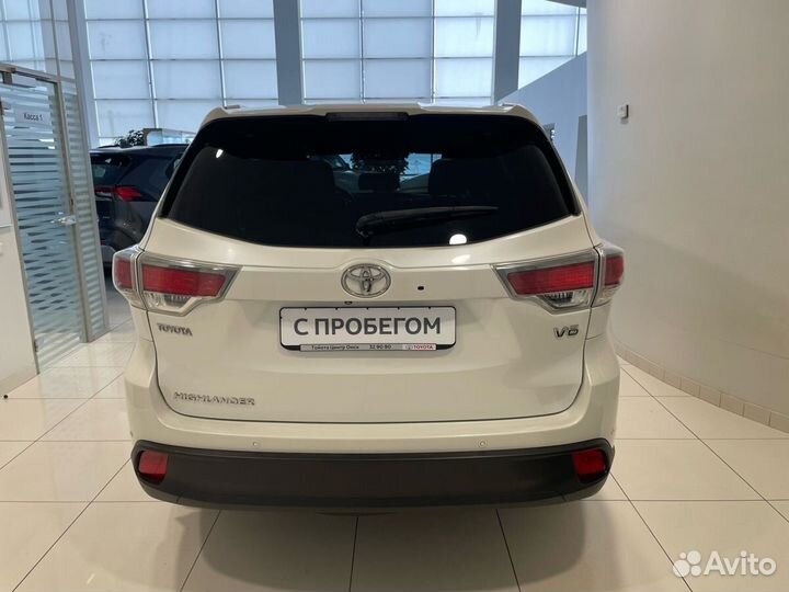 Toyota Highlander 3.5 AT, 2015, 79 951 км