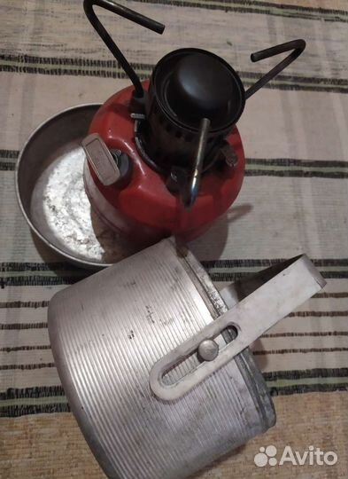 Примус шмель 4