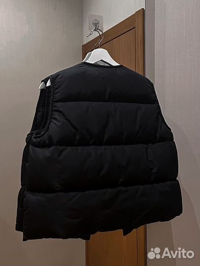 Пуховая жилетка Fable S