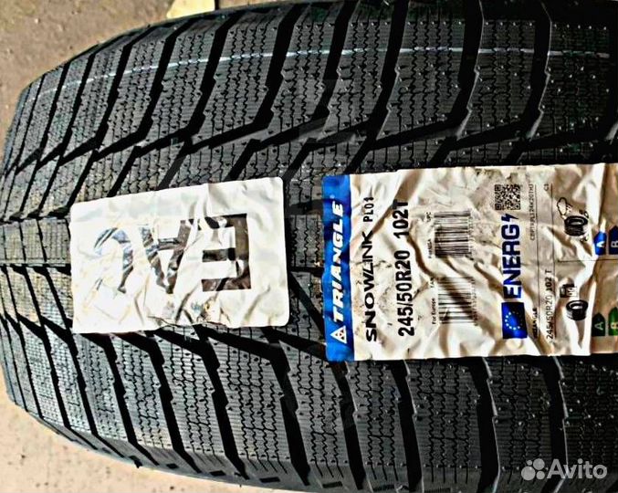 Triangle PL01 245/50 R20 104T