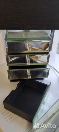 Лампа настольная