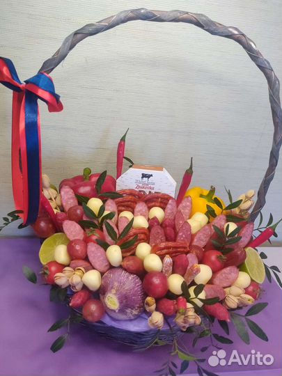 Корзины вкусные на выпускной