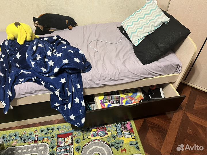 Комплект мебели для детской