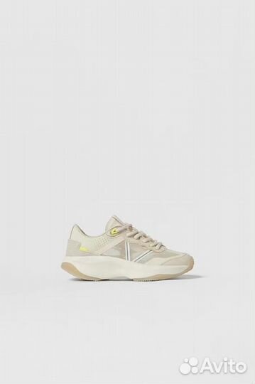 Кроссовки zara 35 новые