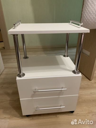 Тележка косметологическая с ящиками