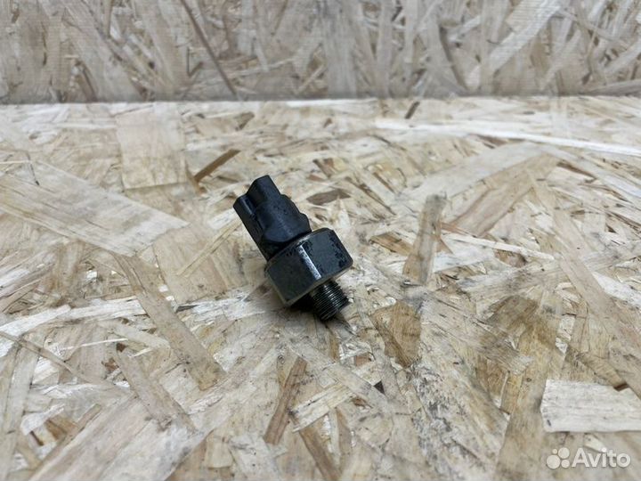 Датчик детонации Toyota Camry V30