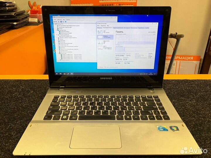 Ноутбук с дефектом Samsung QX410 i5/8GB RAM/120SSD