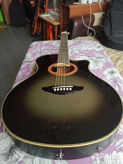 Yamaha APX 8S