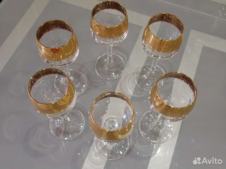 Рюмки на изящной ножке в золоте 6 шт