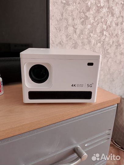 Мини проектор