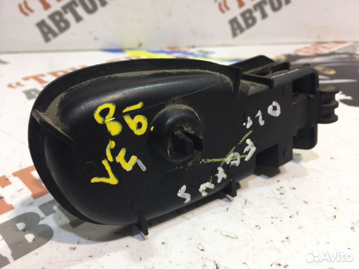 Форд Фокус Ручка внутренняя задней двери Лев