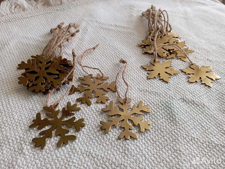 Ёлочные украшения IKEA Vinter 2021 Снежинки