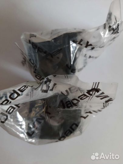 Втулки переднего стабилизатора Ford Focus 3