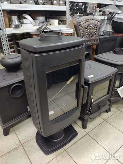 Печь-камин чугунная Plamen Aria (Хорватия)