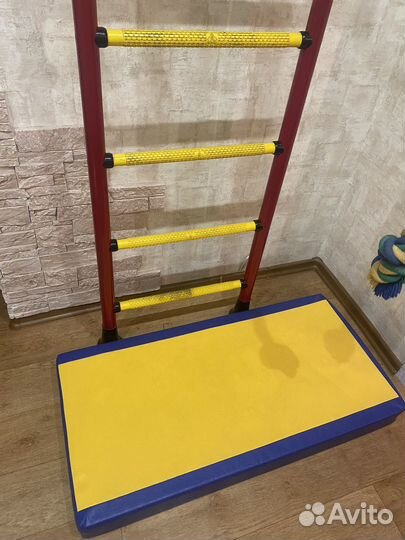 Детская шведская стенка, спортивный комплекс бу