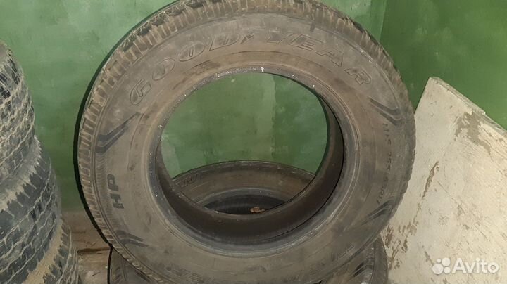 Bridgestone Desert Dueler 255/65 R17