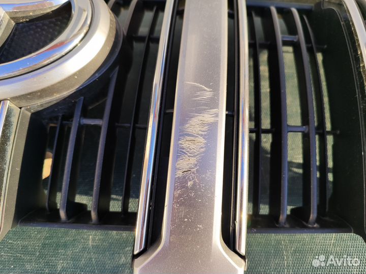 Решетка радиатора Toyota Land cruiser 150 Prado