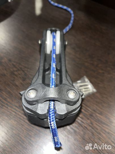 Роульс для пвх лодки в комплекте с креплением