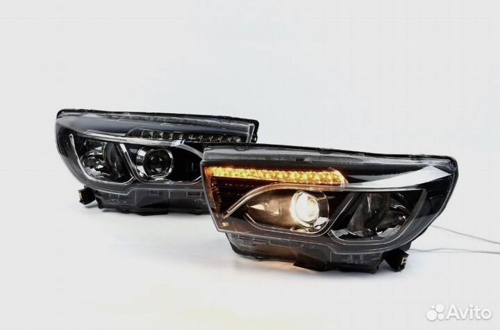 Пердние фары светодиодные LED LADA Vesta AMG