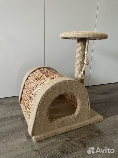 Домик для кошки с когтеточкой